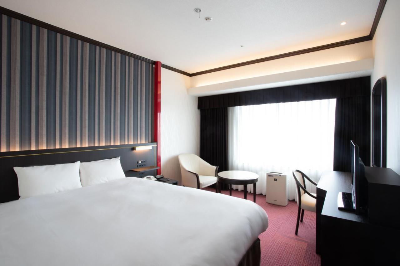 Kobe Seishin Oriental Hotel Zewnętrze zdjęcie