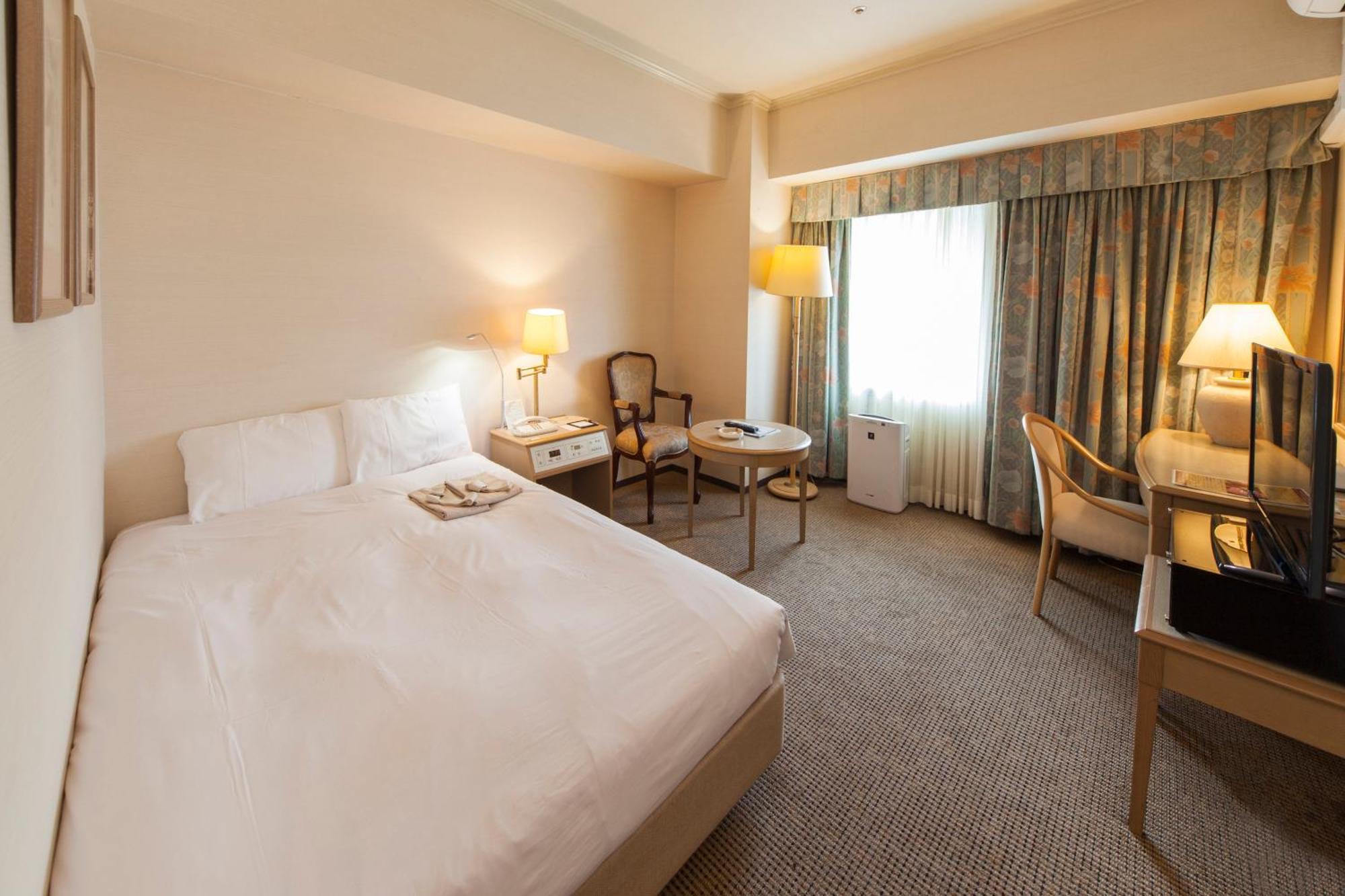 Kobe Seishin Oriental Hotel Zewnętrze zdjęcie
