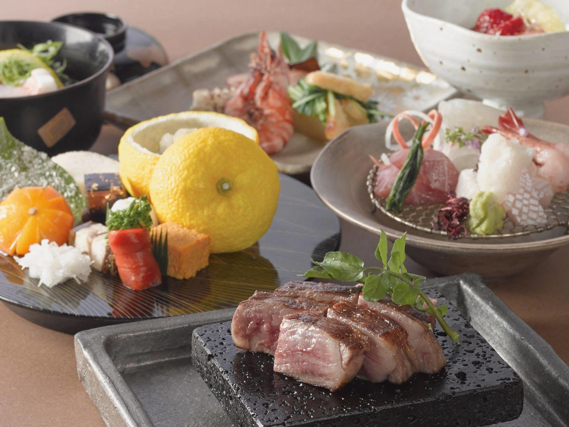 Kobe Seishin Oriental Hotel Zewnętrze zdjęcie